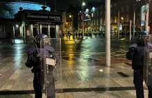 Dublin. Zamieszki po ataku na dzieci nożownika. Starcia z policją