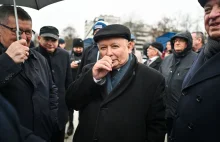 Kaczyński zmienił zdanie? Politycy PiS mają wrócić do TVP