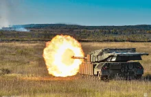 Ukraiński Leopard 1A5 na polowaniu. Czołg i dron rozbijają rosyjską piechotę