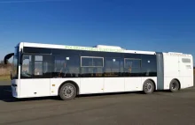 Projekt autobusu z osobnym modułem na silnik elektryczny i baterię