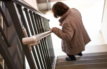 "Więźniowie czwartego piętra". W Polsce może być ich około miliona