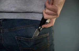 Anglia i Walia: średnio co 10 minut popełniane jest przestępstwo z użyciem noża