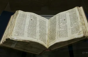 Naukowcy odkryli nowy rozdział Biblii. Ma 1,5 tysiąca lat.