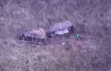 Nowa taktyka Rosjan. Teraz czołgają się ukryci pod kokonami.