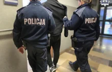 Uprowadzili, bili młotkiem i polewali wrzątkiem. Dramat 44-latka