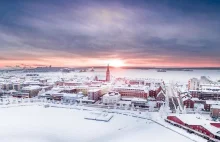Szwedzkie miasto prosi mieszkańców, aby się ze sobą witali