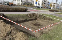 Na 125 billboardów legalnie stały tylko dwa!