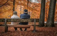 Eutanazja po polsku - osamotnieni seniorzy świadomie rezygnują z zażywania leków