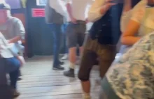 W skrócie. Jak wygląda praca kelnerki podczas Oktoberfest