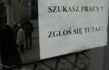 Pstrokate CV, a na rozmowę przychodzą w bluzie. Rekruterka wymienia błędy