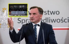 Kolejne uderzenie kibiców w Ziobrę. Tym razem taki napis na trybunach