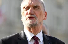 Macierewicz dopuścił się zdrady dyplomatycznej? Zawiadomienie w prokuraturze