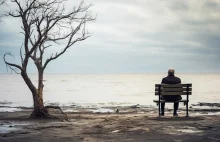 Samotność: Cichy czynnik ryzyka przedwczesnej śmierci - Neuroscience News