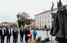 Morawiecki mówi o "zamachu na Jana Pawła II"