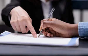 Kredytobiorcy ruszą z lawiną pozwów sądowych. Opinia TSUE wskazuje kierunek