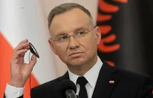 Jego Excelencja Andrzej Duda raczy jutro nawiedzić powodzian.