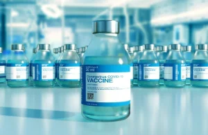 JVCI - rząd UK wycofuje się ze szczepień COVID zdrowych poniżej 50 roku życia