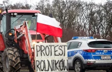 Strajk rolników zablokował drogę. Kobiecie w ciąży pomogła policja
