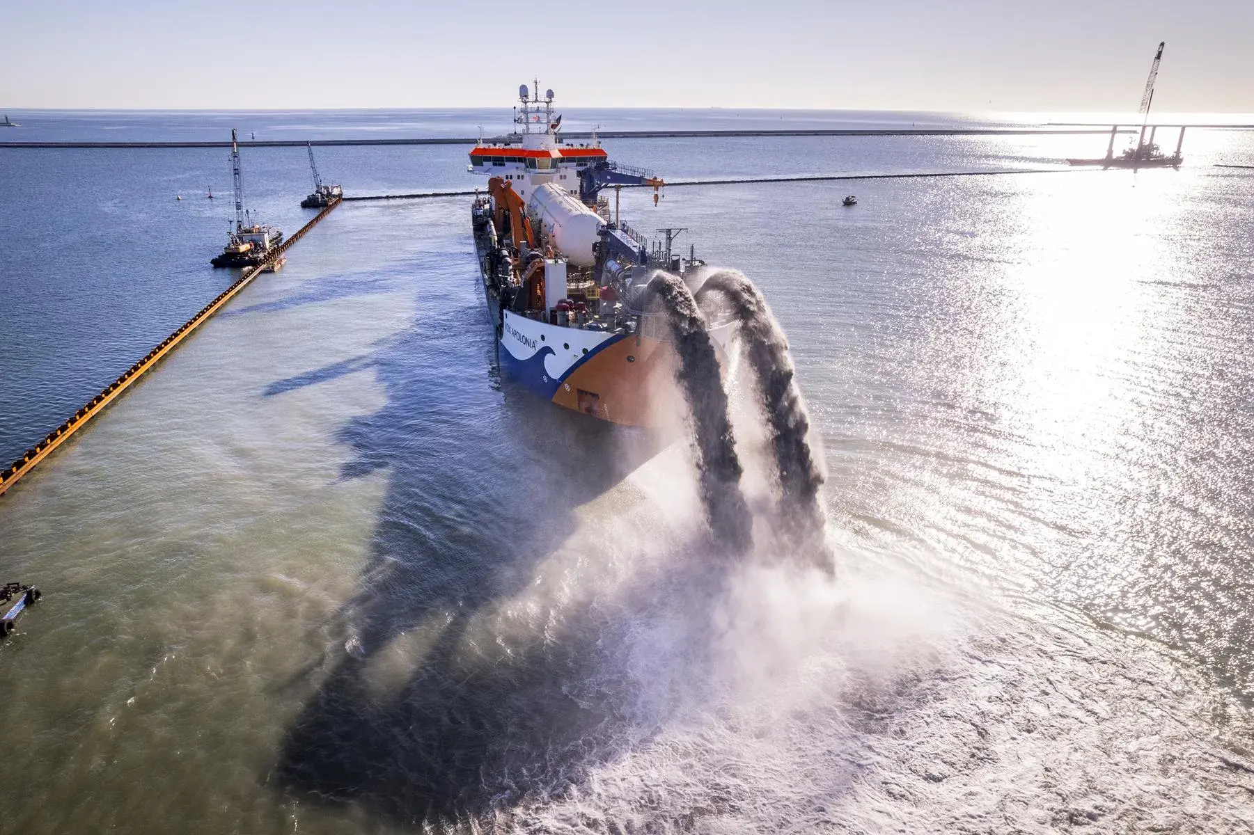Zobacz, jak powstaje nowy kawałek lądu w Gdańsku