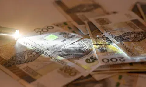 Krach w inwestycjach zagranicznych. Do Polski trafiło o 70 mld zł mniej