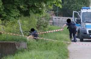 Nadpalone zwłoki 6 letniego dziecka zawinięte w poszewkę - Legnica