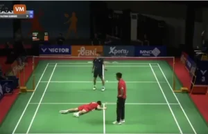 17-letni chiński badmintonista umiera nagle w trakcie meczu (video)