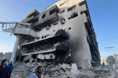 Izraelskie wojsko burzyło SOR szpitala jeszcze z leżącymi tam chorymi i rannymi
