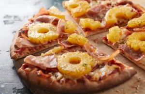 Pizze grozy. Włoscy producenci żywności alarmują o pizzach z mięsem zebry lub z