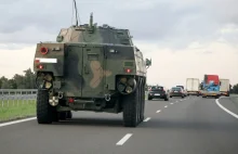 Uwaga kierowcy, wojsko wyjeżdża na drogi