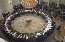 35 lat temu podpisano porozumienia Okrągłego Stołu.