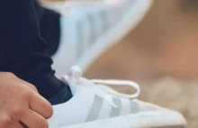 Drama o reklamę Adidas. Damskie klatki piersiowe na cenzurowanym