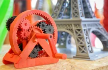 Nauczyciele, nie potrafią podłączyć projektora będą uczyć drukowania w 3D