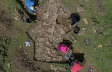 Archeolodzy amatorzy odnaleźli zaginiony pałac Tudorów