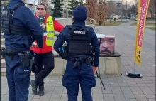 SutrykReferendum: Wrocławski aquapark nasłał ochronę i policję na wolontariuszy