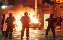 Antyemigranckie zamieszki w Irlandii po nożowym ataku Algierczyka