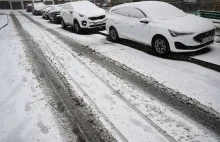 Nadciągają opady śniegu. Będzie sypać już niemal w całym kraju