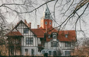 Sopot to nie tylko plaże. Poznaj tajemnicze wille i kamienice Sopotu.