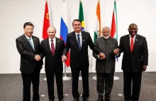 Juan nie zastąpi dolara. "BRICS to propaganda i narzędzie dezinformacji Chin"