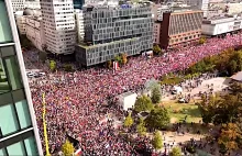 Ponad MILION osób na marszu "miliona serc"