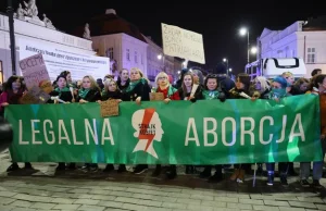 Polacy przeciwko pomysłom Lewicy ws. aborcji