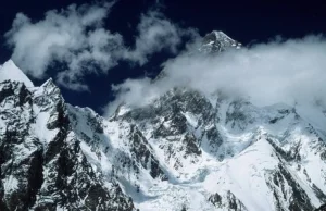 Polacy przelecieli szybowcem nad szczytem K2