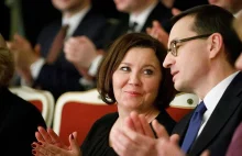 Polacy chcą znać prawdziwy majątek rodzin polityków