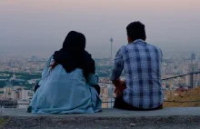 Tu małżeństwo może trwać kilka minut. Żonę można wybrać z hotelowego katalogu