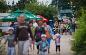 Restauratorzy nad morzem wściekli. "Coraz bardziej bezczelna postawa".