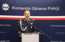 Komendant Główny Policji Marek Boroń miał wypadek. Samochód dachował