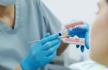 Leczenie zębów na NFZ nie opłaca się dentystom. Inflacja powoduje próchnicę