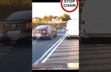 Typowy pierdolec samochodowy