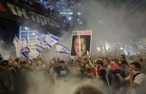 Antyrządowe protesty w Izraelu w półrocze wojny z Hamasem
