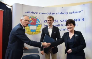 W Szczecinie będą kształcić pracowników terminala instalacyjnego morskich farm w