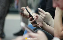 Rosja blokuje internet dla powracających obywateli. Karty SIM znikają na 24 godz